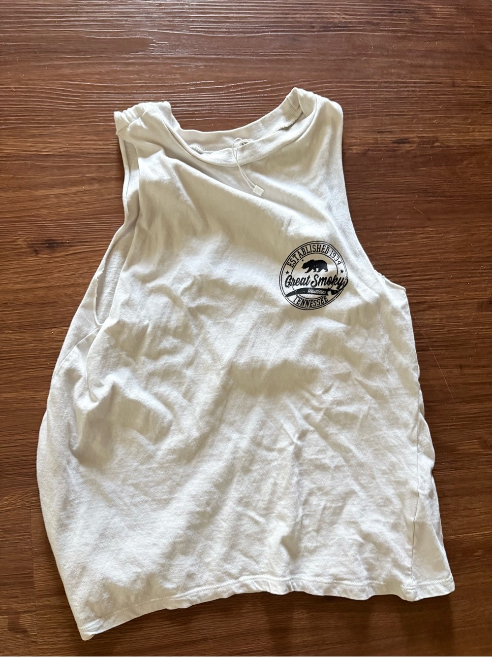bloom POP White Tag Tee with Blue Accent